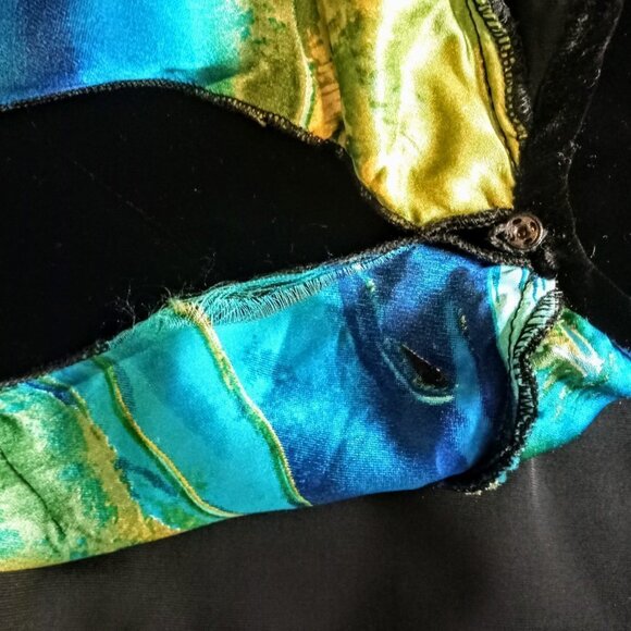 Saffron by JP Black Silk Velvet Cold Shoulder Top - Picture 7 of 10